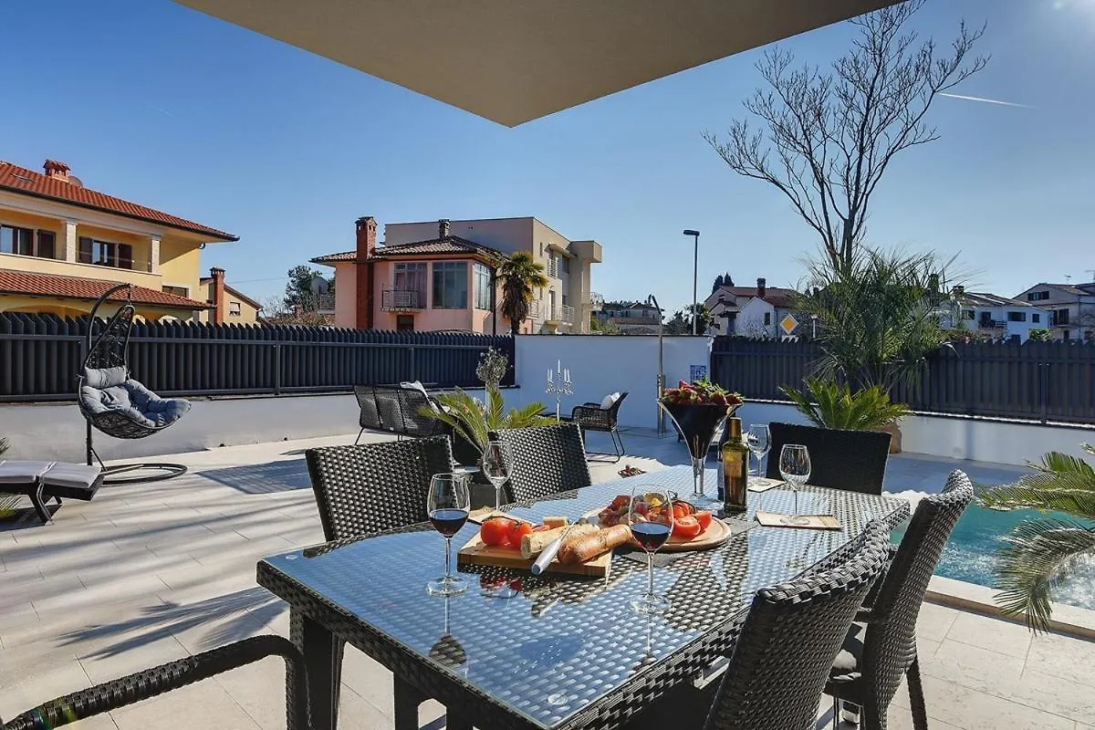 Villa Orion Rovinj 0*,  Kroatien